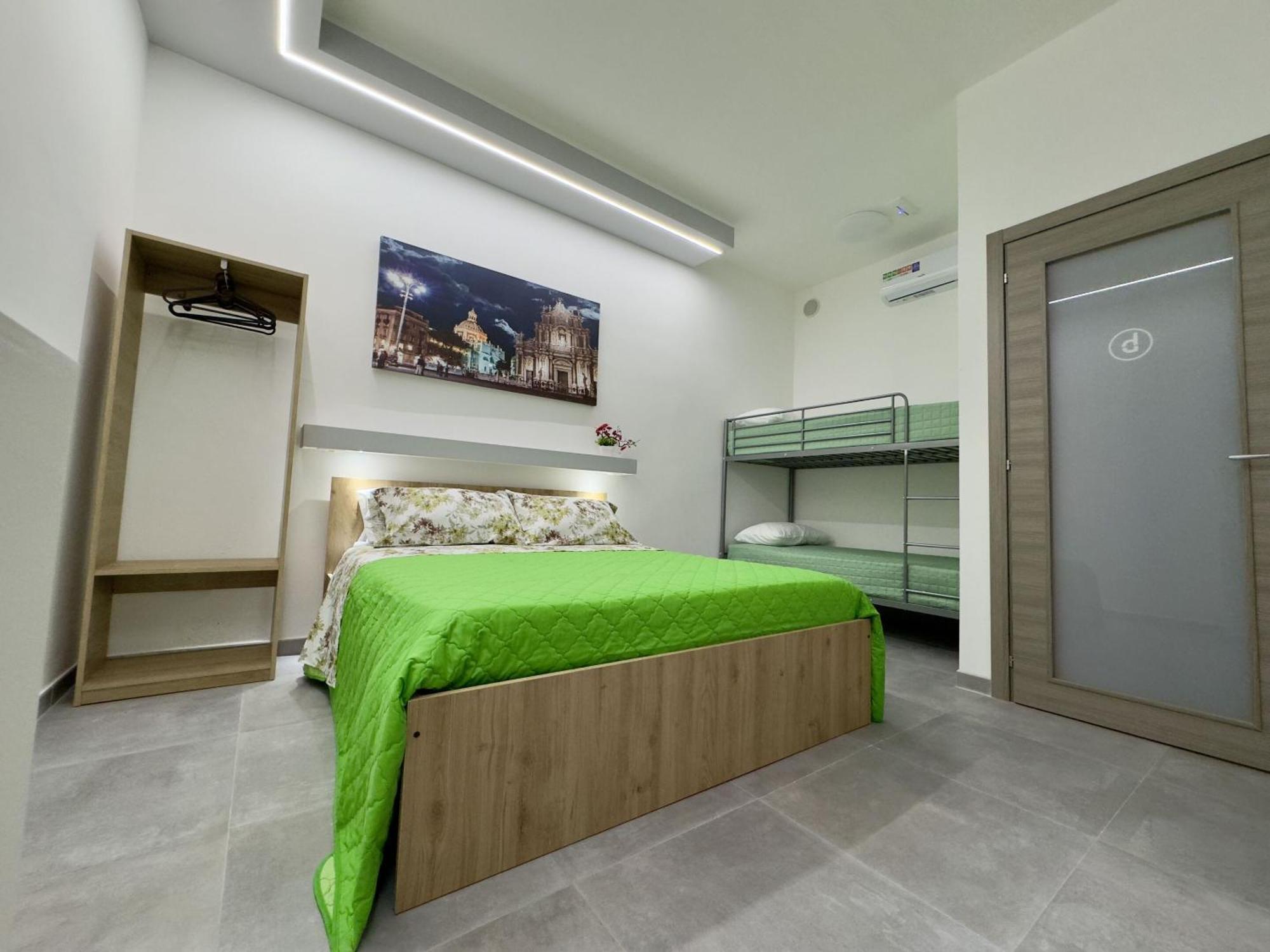 La Pescheria - Mini Apartments Катания Екстериор снимка